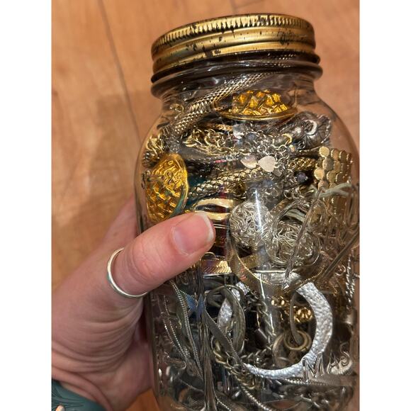 Mystery Jewelry Jar - Mixed Metals Silver Gold 50 Pieces - Picture 6 of 10